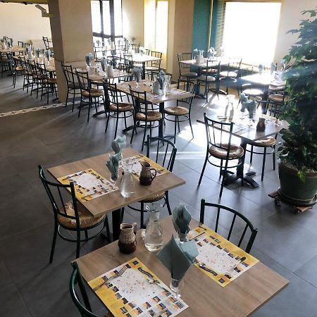 Le Relais D'Etagnac Ξενοδοχείο Εξωτερικό φωτογραφία
